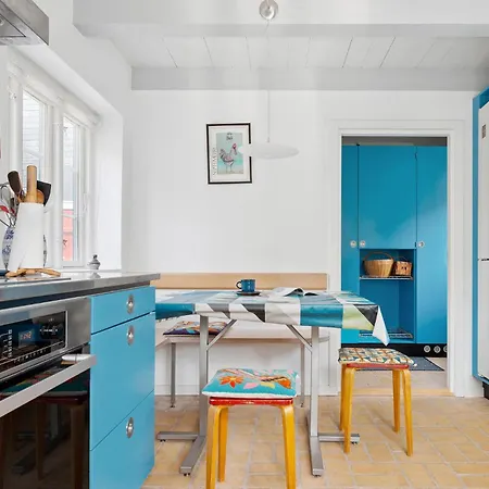 Lovely In With Kitchen Nyaraló